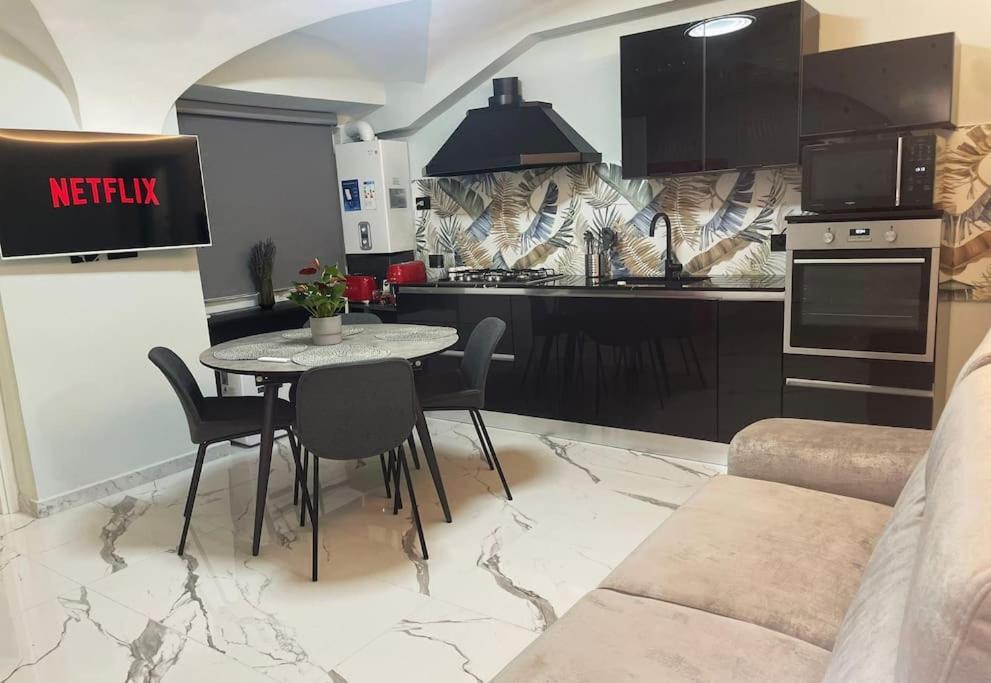 Casa Ela Apartment